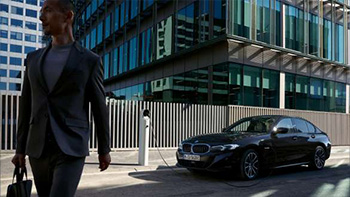 BMW 3er Limousine Charging