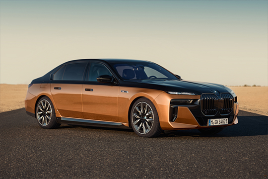 BMW i7 M70 BMW i7 M70