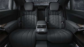 Executive Lounge Seating BMW i7 M70 Executive Lounge Seating BMW i7 M70