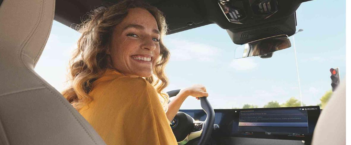 BMW Stadel x AXA Versicherung AG BMW Stadel x AXA Versicherung AG