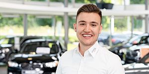 Marc Strauss- Automobilkaufmann neue automobile- Standort Stadel Heilbronn Marc Strauss- Automobilkaufmann neue automobile- Standort Stadel Heilbronn